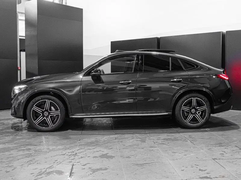 Mercedes-Benz GLC Coupé nuova a Ancona (2)