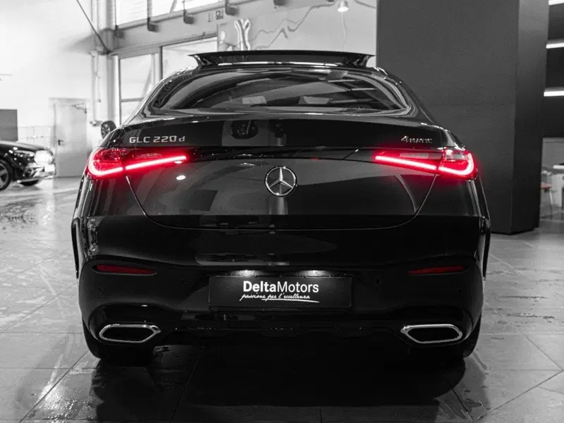 Mercedes-Benz GLC Coupé nuova a Ancona (3)