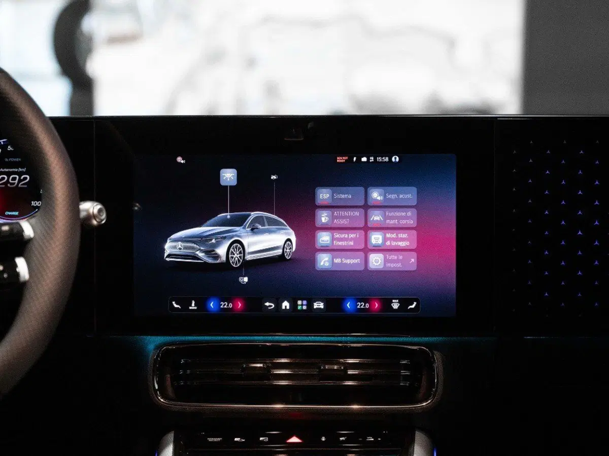 Mercedes-Benz CLA Shooting Brake nuova a Ancona (16)