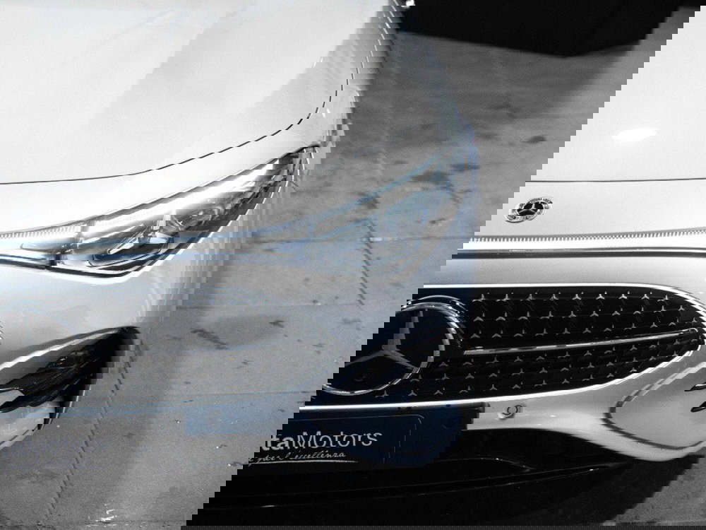 Mercedes-Benz CLA EQ nuova a Ancona (6)