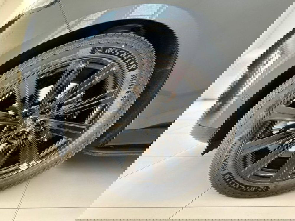 Land Rover Range Rover nuova a Modena (7)