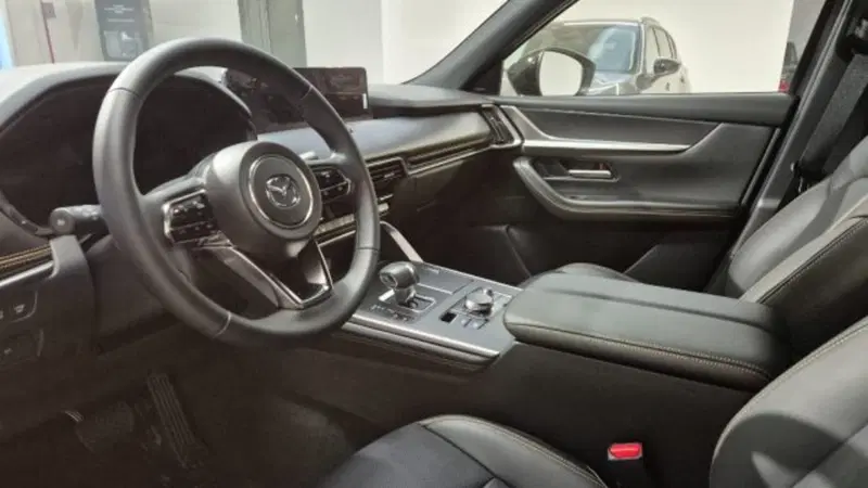 Mazda CX-60 nuova a Modena (2)