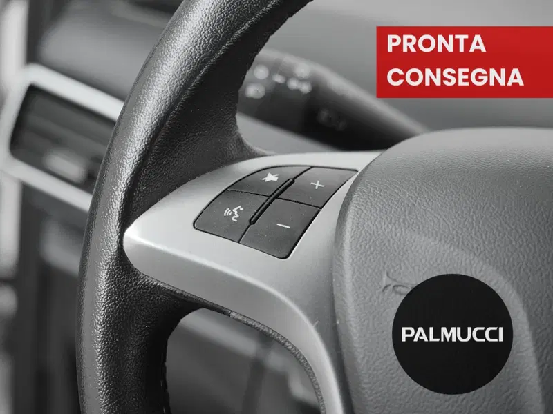 Lancia Ypsilon usata a Prato (10)