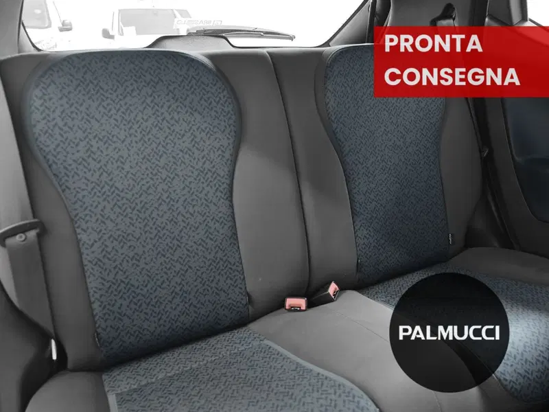 Lancia Ypsilon usata a Prato (13)