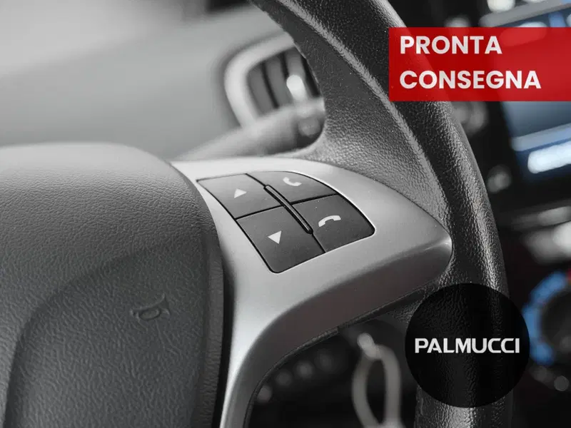 Lancia Ypsilon usata a Prato (7)