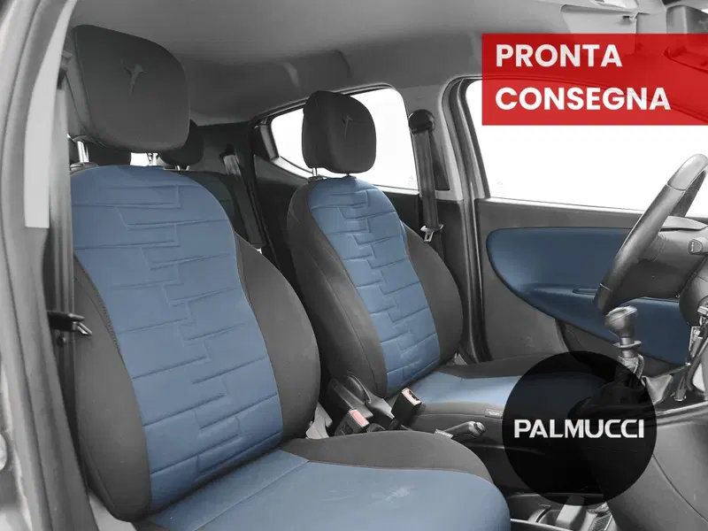 Lancia Ypsilon usata a Prato (9)