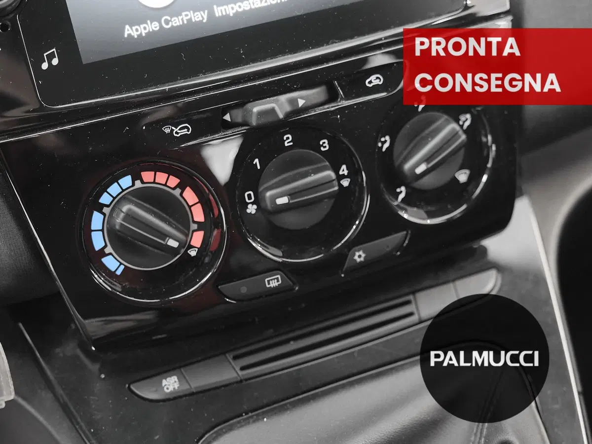 Lancia Ypsilon usata a Prato (12)