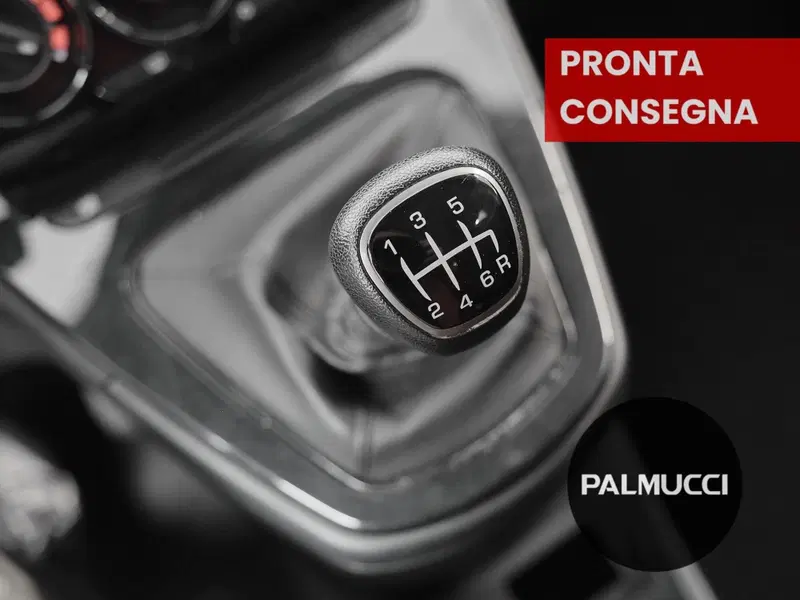 Lancia Ypsilon usata a Prato (15)