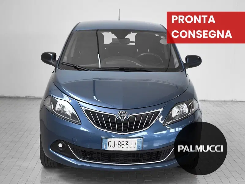 Lancia Ypsilon usata a Prato (4)