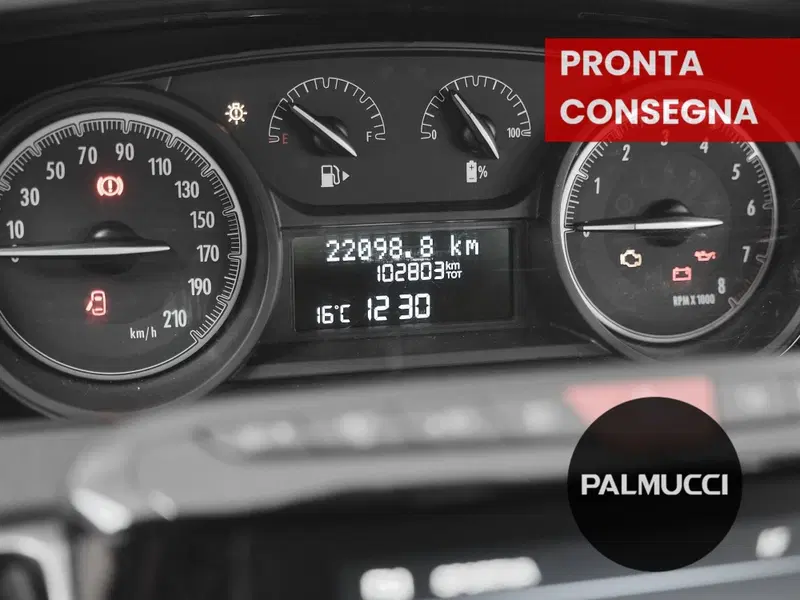 Lancia Ypsilon usata a Prato (7)