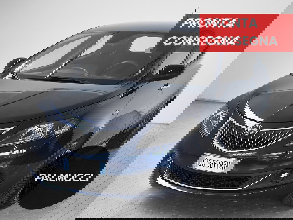 Lancia Ypsilon usata a Prato