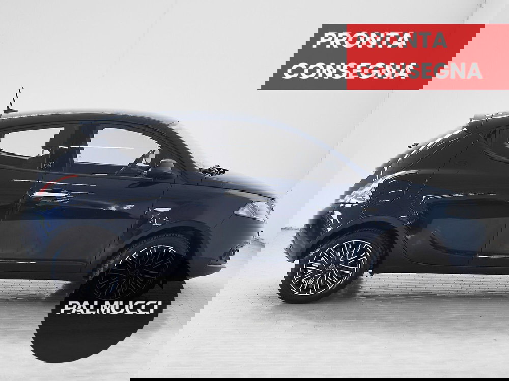 Lancia Ypsilon usata a Prato (5)