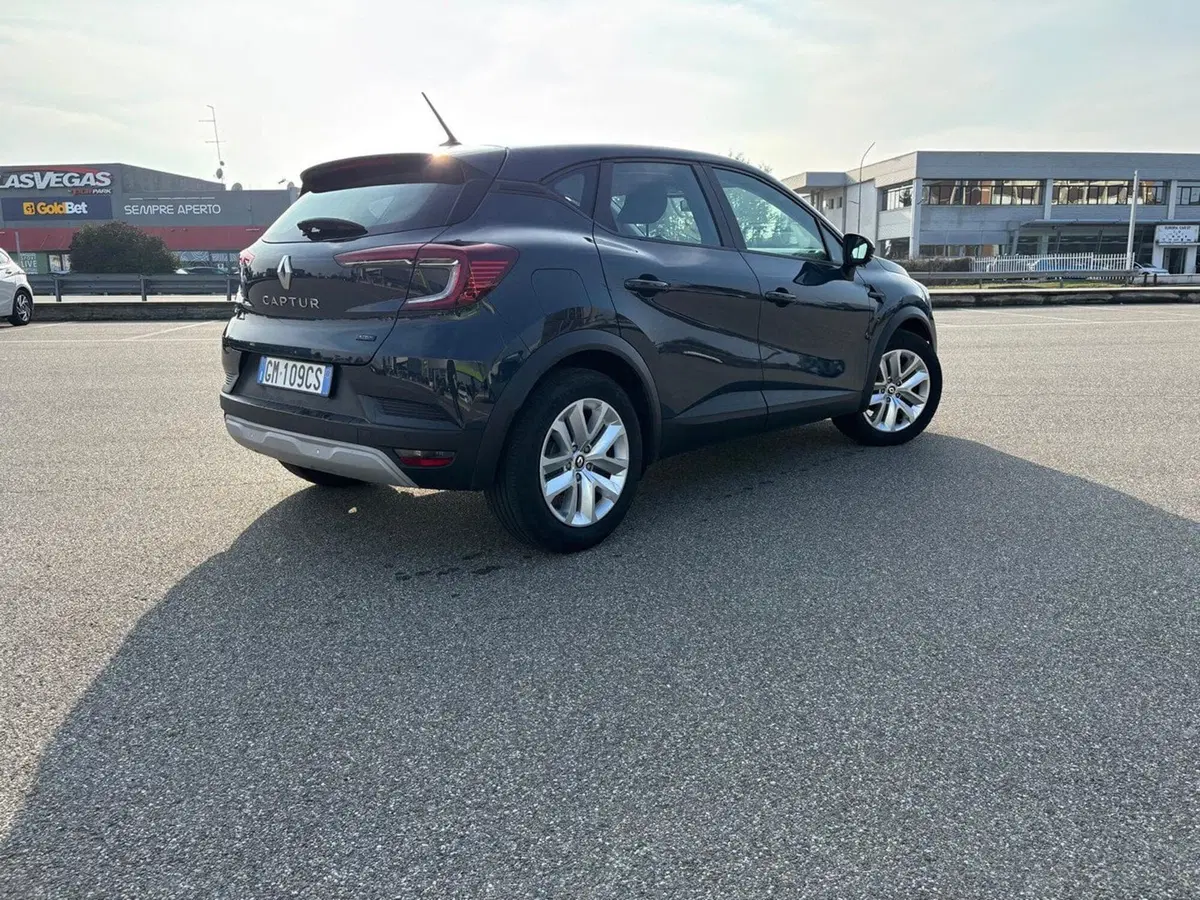 Renault Captur usata a Vercelli (2)