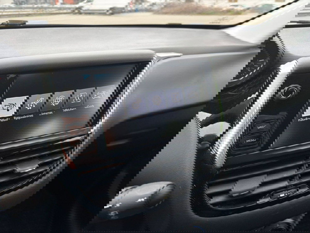 Peugeot 208 usata a Vercelli (14)