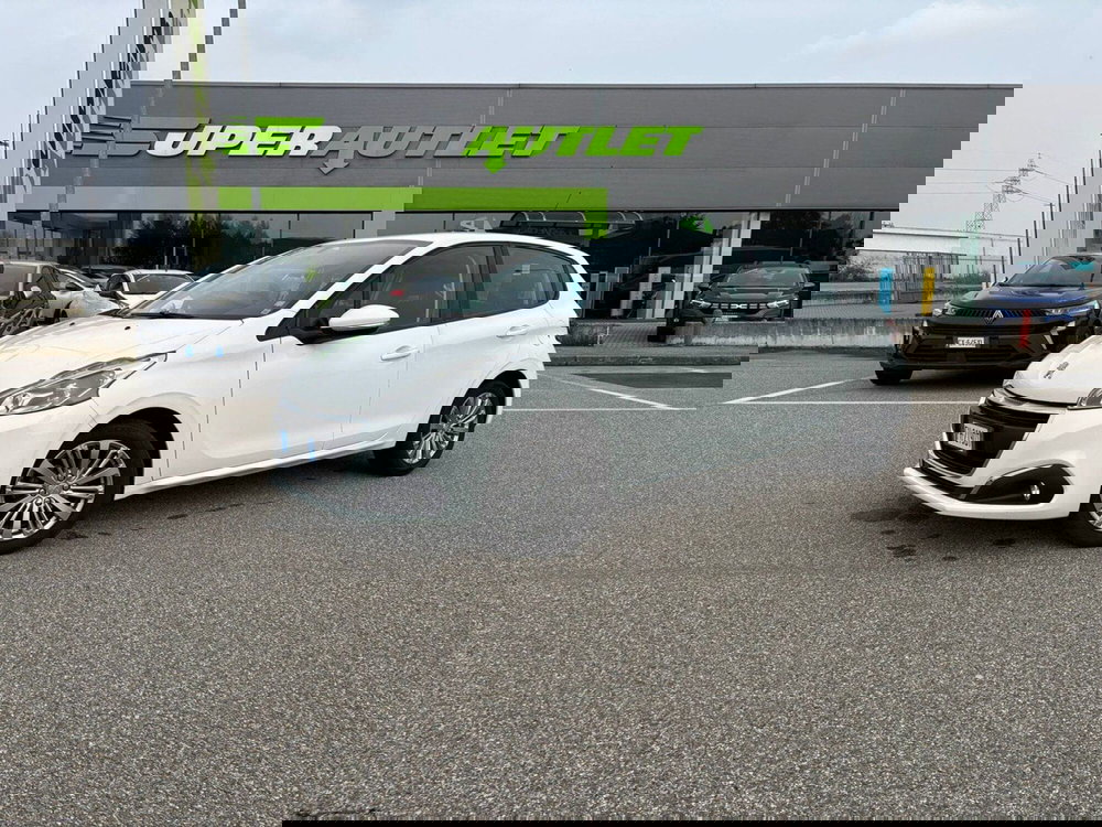 Peugeot 208 usata a Vercelli (6)