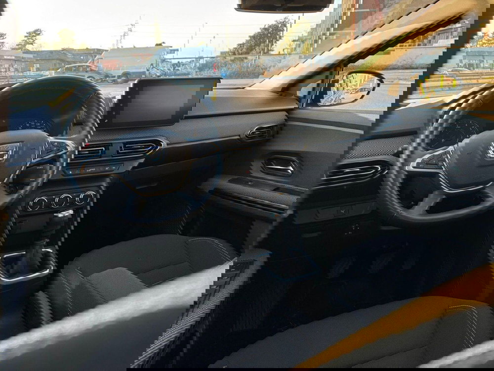 Dacia Jogger usata a Vercelli (7)