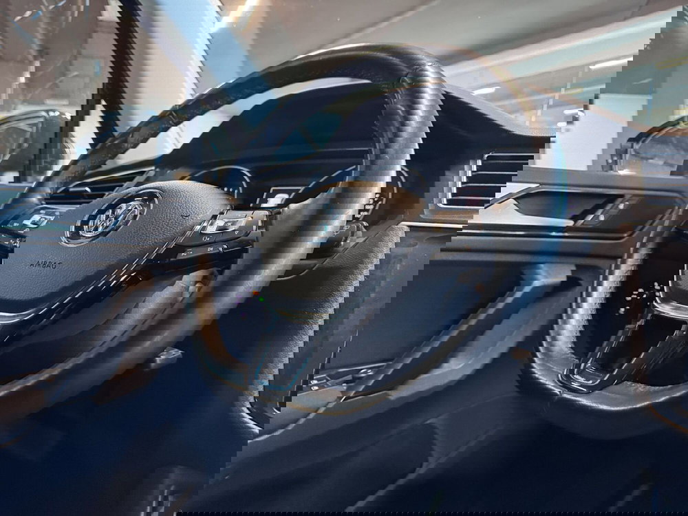 Volkswagen Tiguan usata a Messina (14)