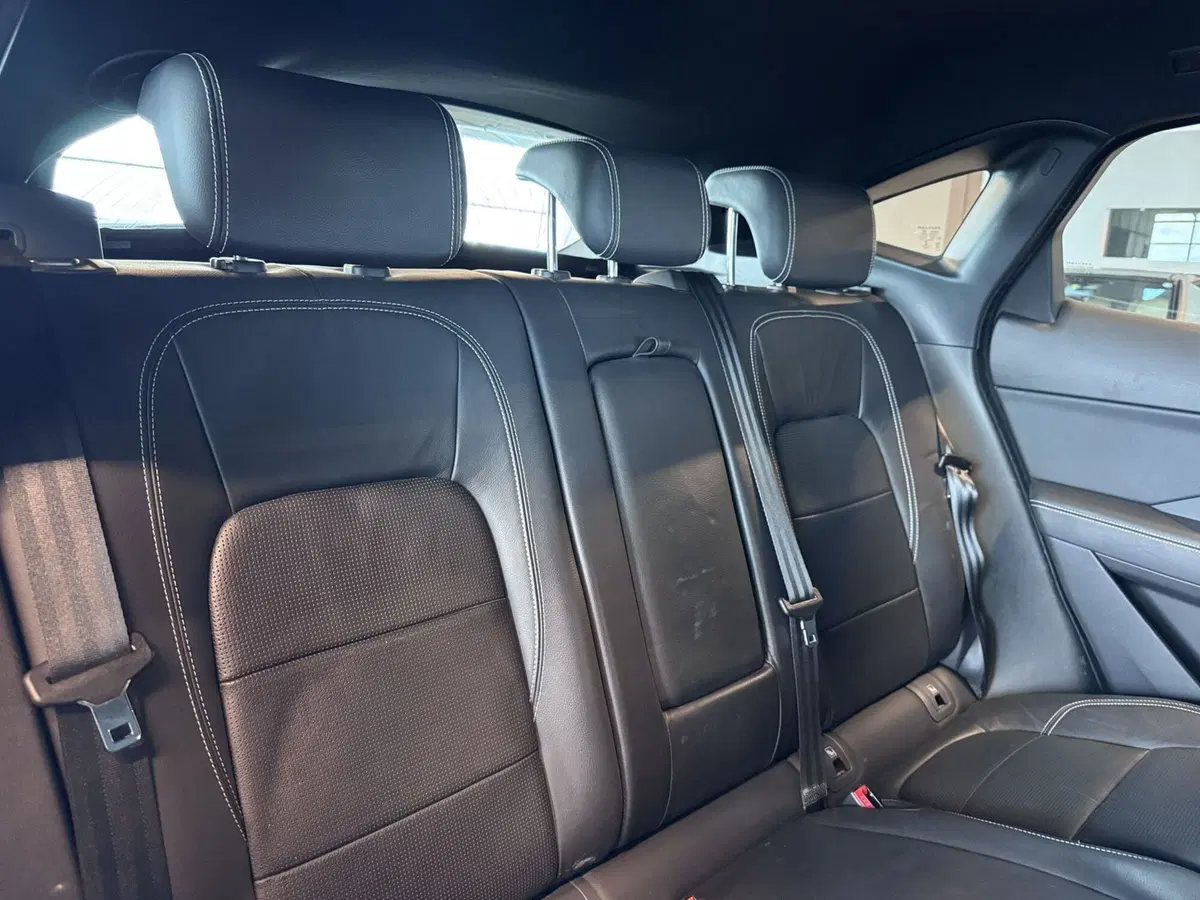 Jaguar E-Pace usata a Messina (11)