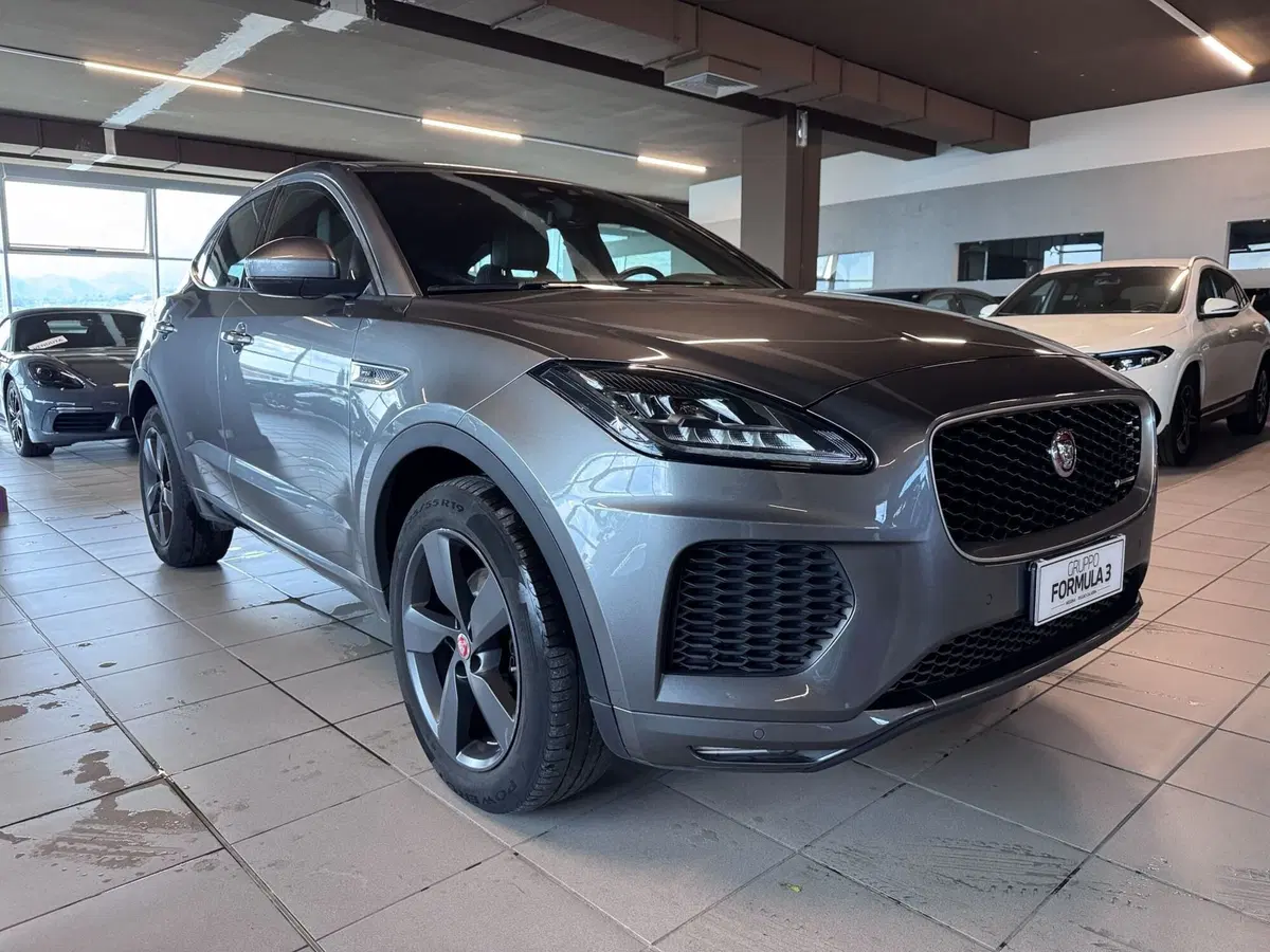 Jaguar E-Pace usata a Messina (2)
