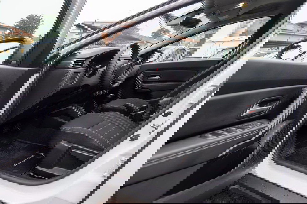 Dacia Duster usata a Pavia (14)