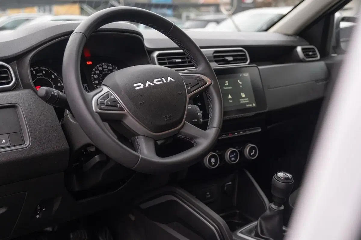 Dacia Duster usata a Pavia (16)