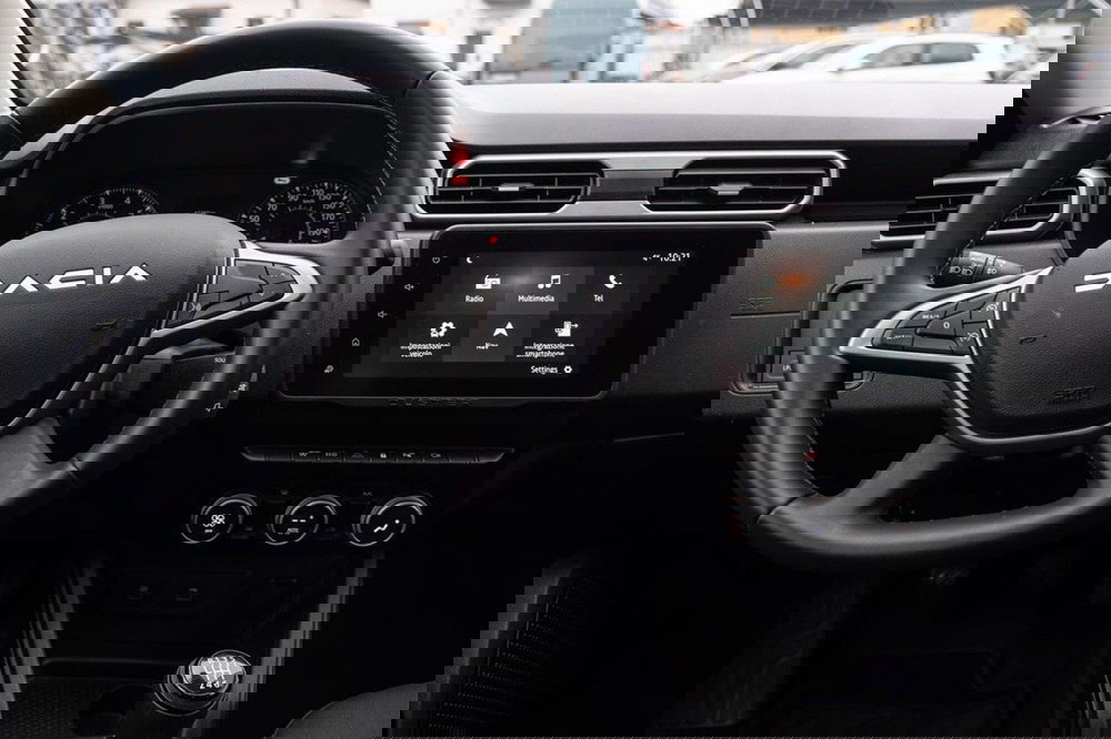 Dacia Duster usata a Pavia (19)