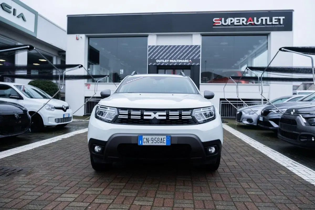 Dacia Duster usata a Pavia (4)
