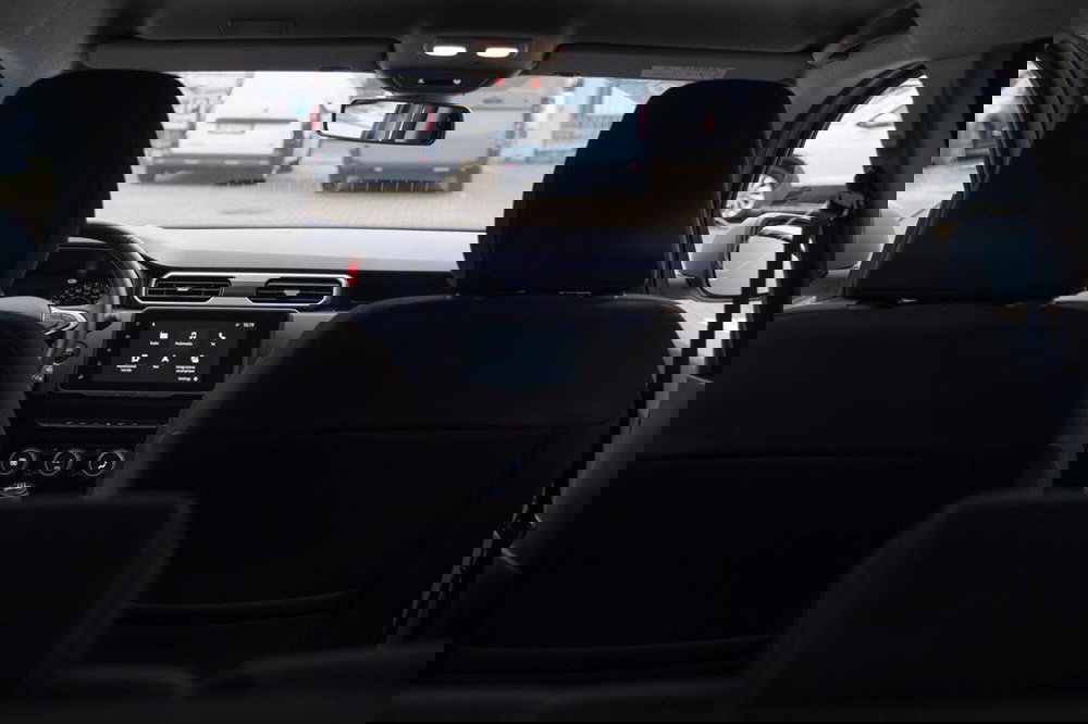 Dacia Duster usata a Pavia (8)