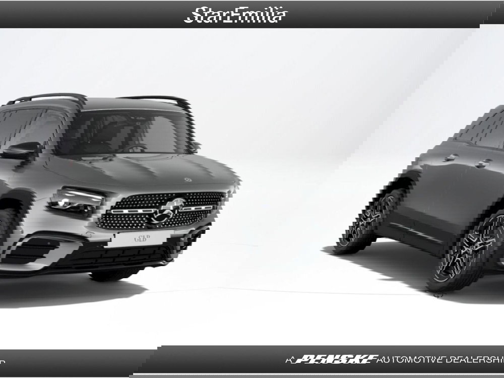 Mercedes-Benz GLB nuova a Bologna