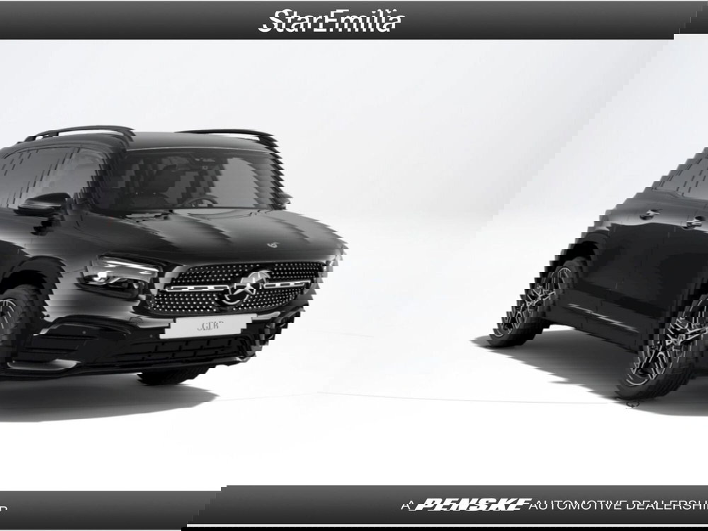 Mercedes-Benz GLB nuova a Bologna