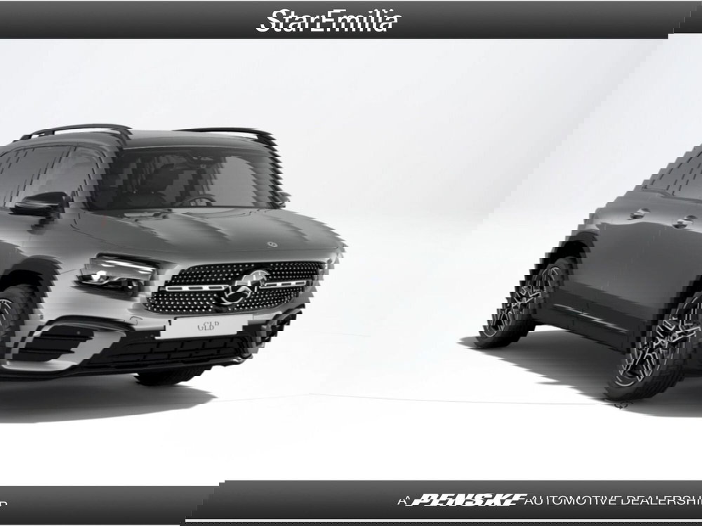 Mercedes-Benz GLB nuova a Bologna
