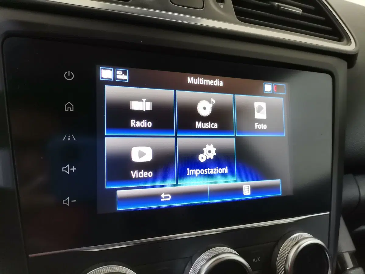 Renault Kadjar usata a Salerno (15)