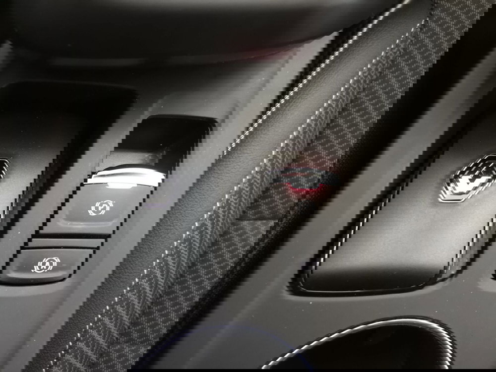 Renault Arkana usata a Salerno (18)