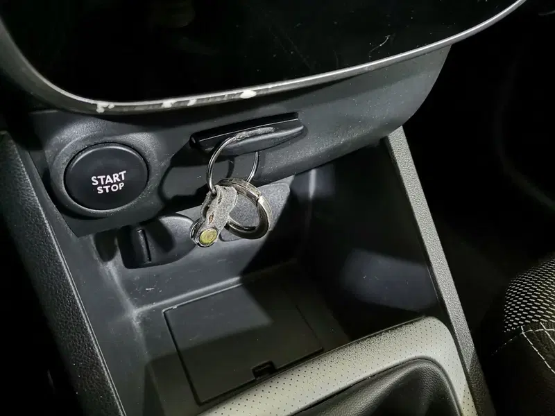 Renault Clio Sporter usata a Salerno (20)