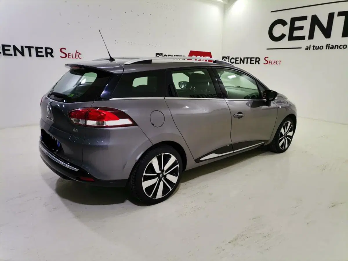 Renault Clio Sporter usata a Salerno (6)