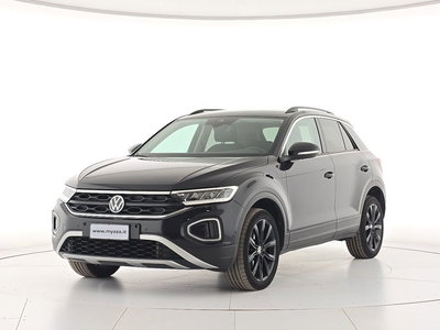 Volkswagen T-Roc 2.0 tdi Life 115cv del 2023 usata a Borgo San Dalmazzo
