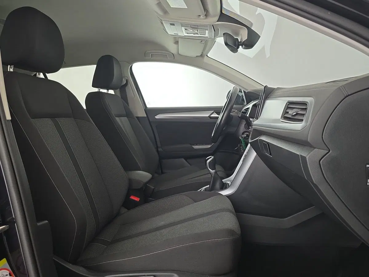 Volkswagen T-Roc usata a Cuneo (11)