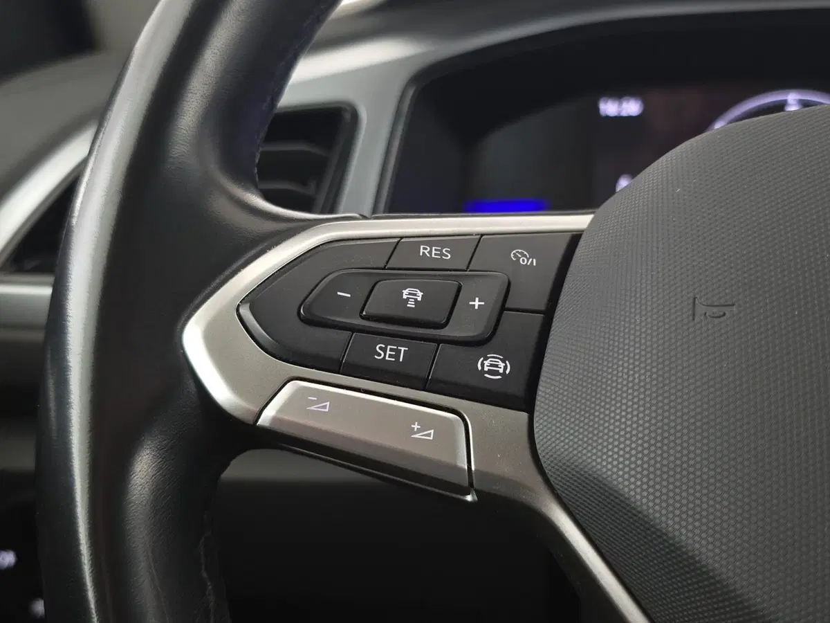Volkswagen T-Roc usata a Cuneo (15)