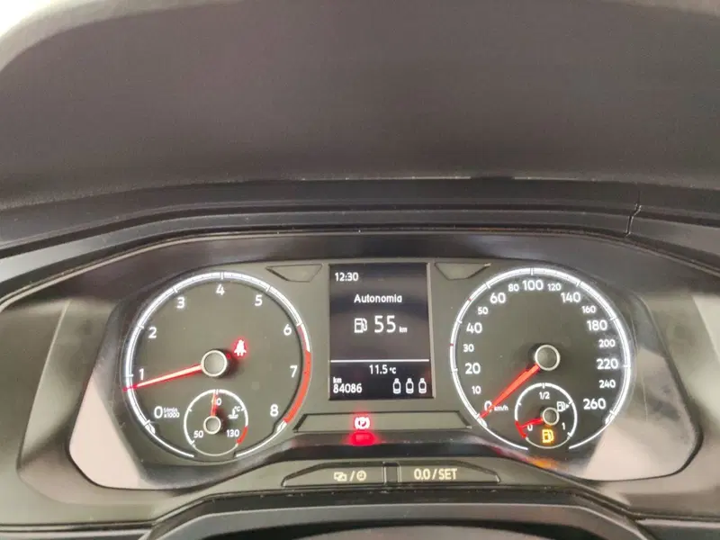 Volkswagen Polo usata a Massa-Carrara (14)
