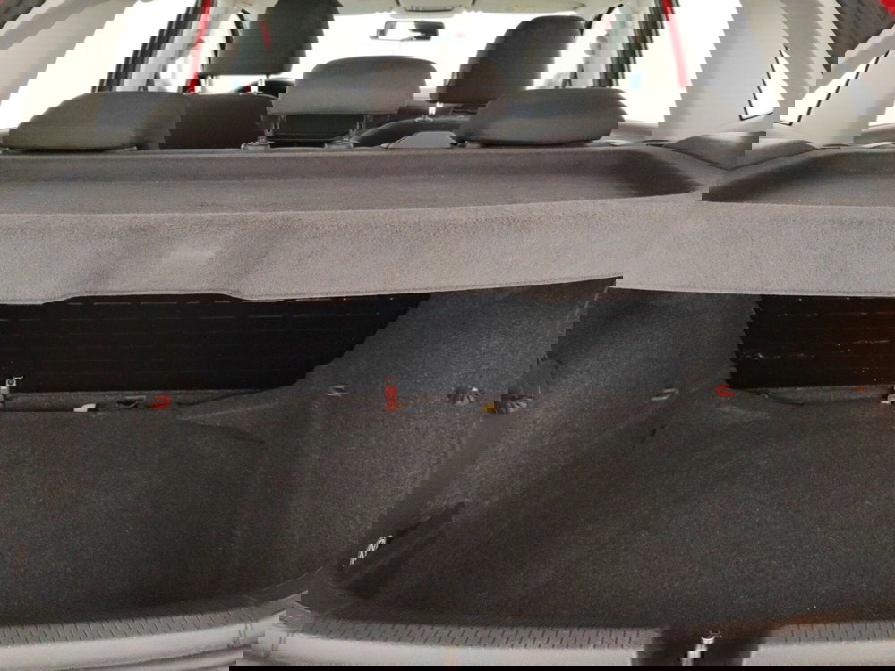 Volkswagen Polo usata a Massa-Carrara (15)