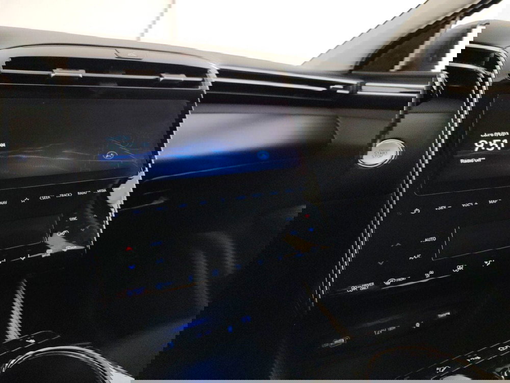 Hyundai Tucson usata a Massa-Carrara (13)