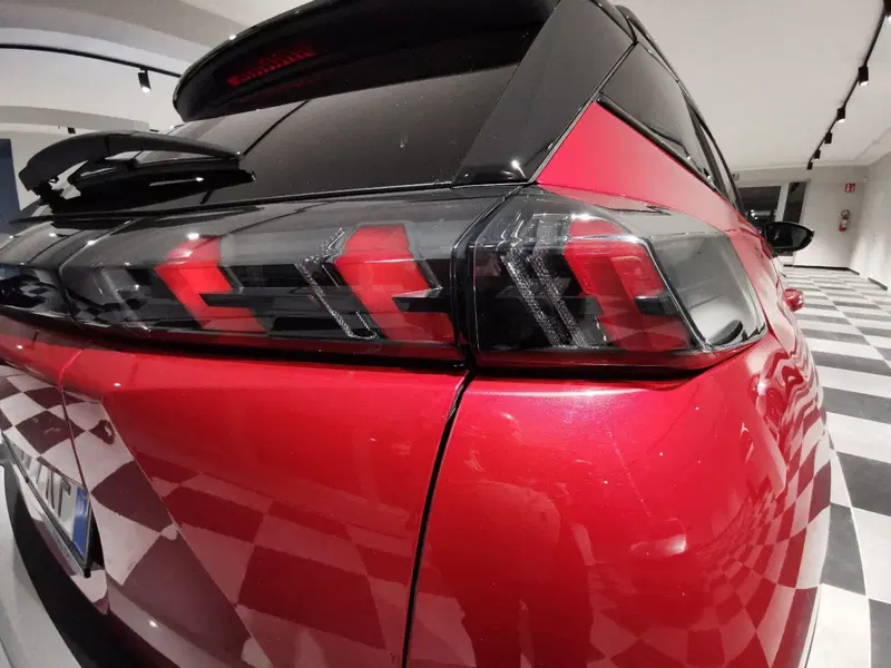 Peugeot 2008 usata a Taranto (12)