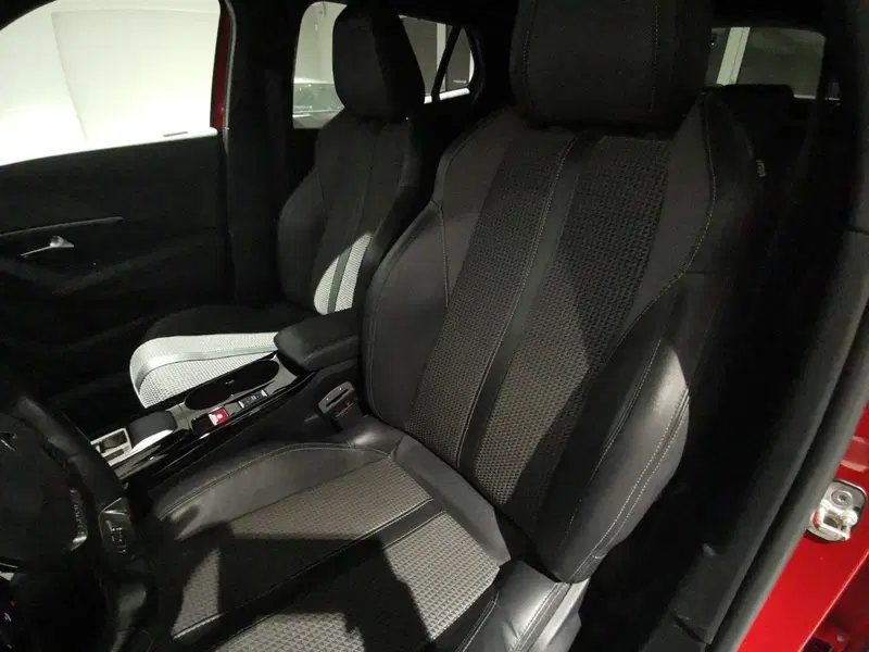 Peugeot 2008 usata a Taranto (14)
