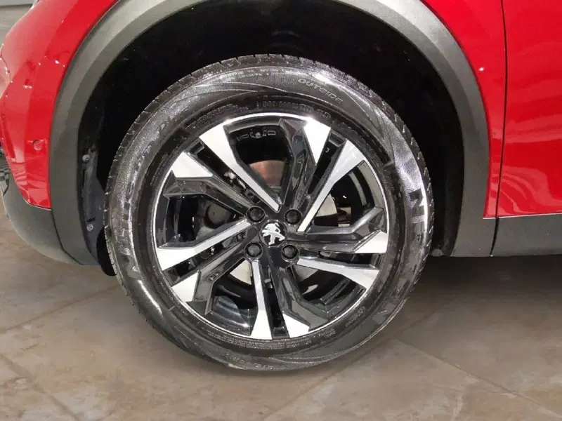 Peugeot 2008 usata a Taranto (9)