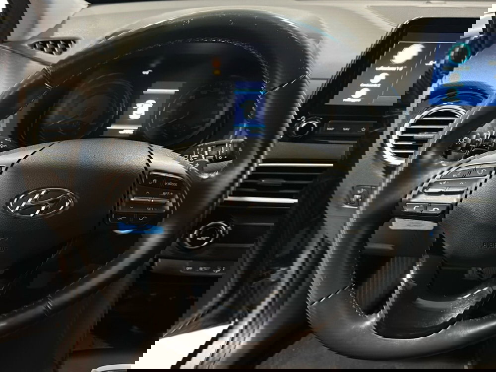 Hyundai Kona usata a Napoli (11)