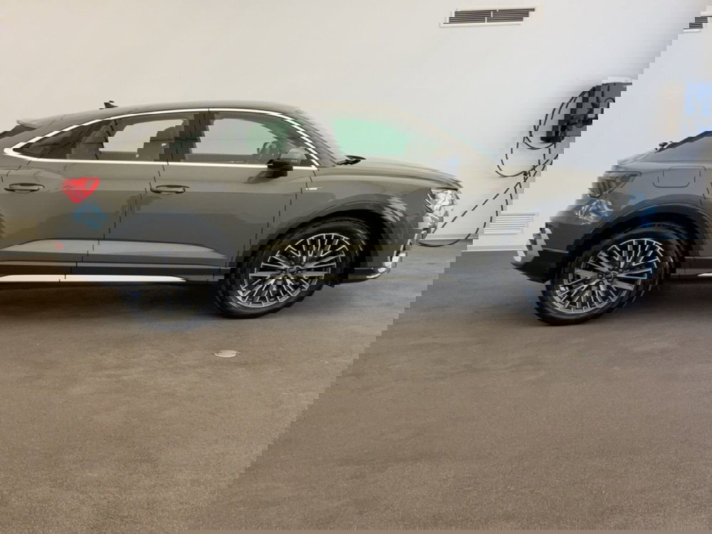 Audi Q3 Sportback usata a Caserta (4)