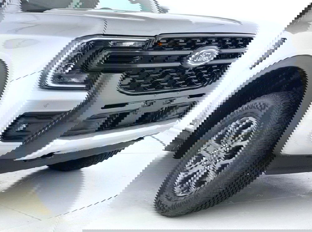 Ford Ranger Pick-up nuova a Perugia (6)