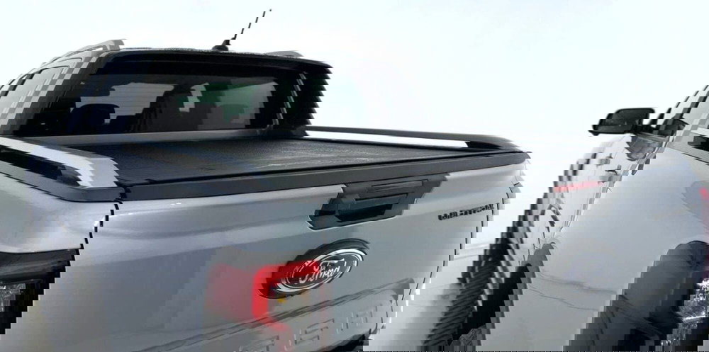 Ford Ranger Pick-up nuova a Perugia (8)