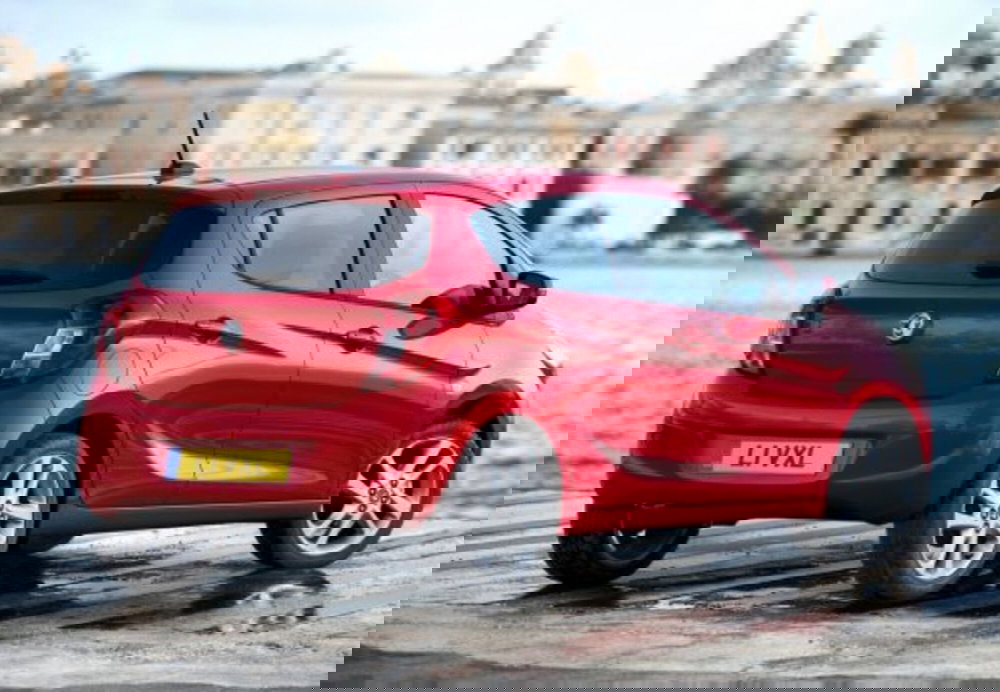 Opel Karl usata a Palermo (9)