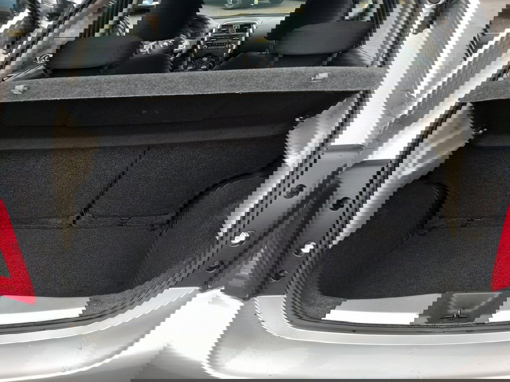 Nissan Micra usata a Lucca (11)